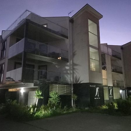 Apartments In Phillip Island Towers - Block C Каус Екстер'єр фото